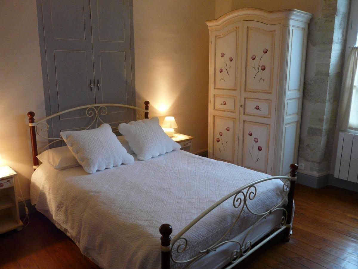 Chateau De La Comtesse Saint-Martin-Petit エクステリア 写真