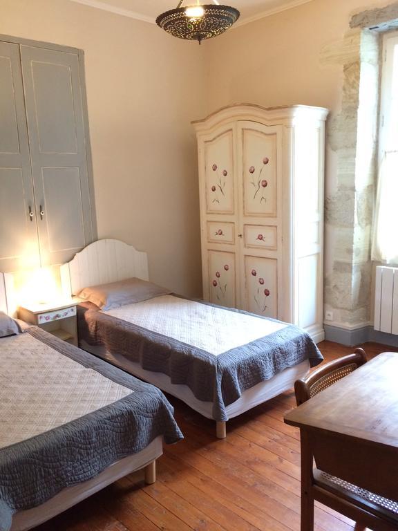 Chateau De La Comtesse Saint-Martin-Petit エクステリア 写真